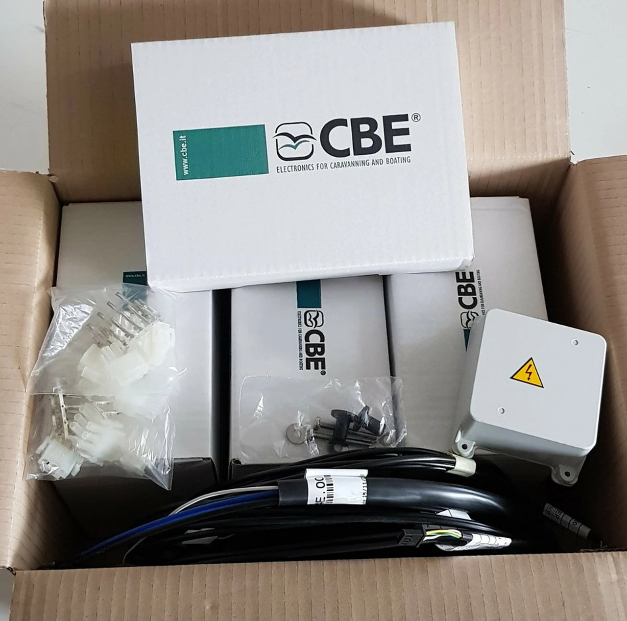 CBE PC 180 Campervan Power Management System 8 CBE PC 180 Campervan Power Management System - Image 6